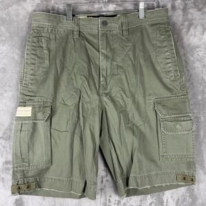 NWT Nautica Jeans Company Cargo Shorts Khaki Green Men's Size 32 Utility Pockets